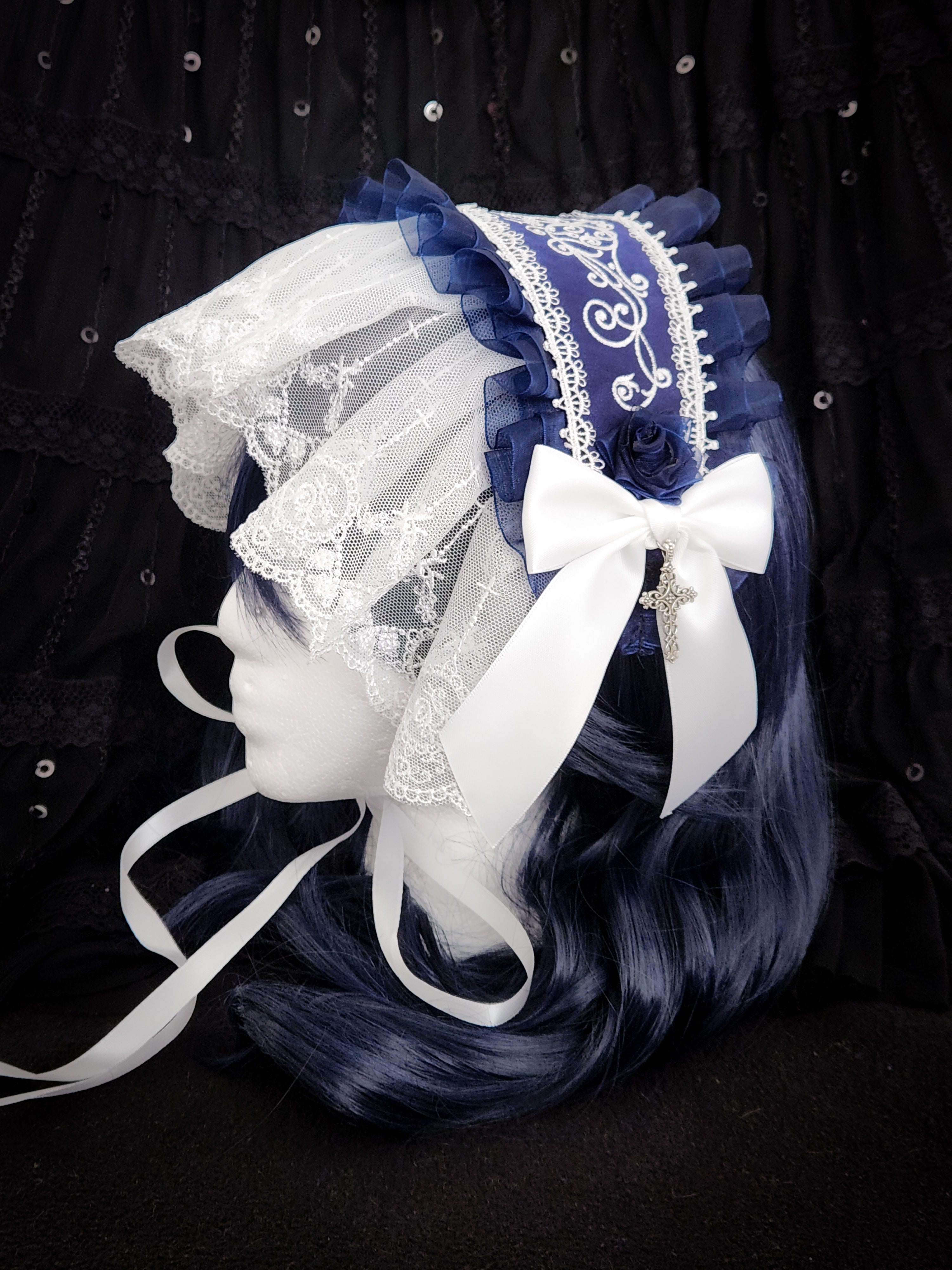 'SILENT DOLL' Half Bonnet