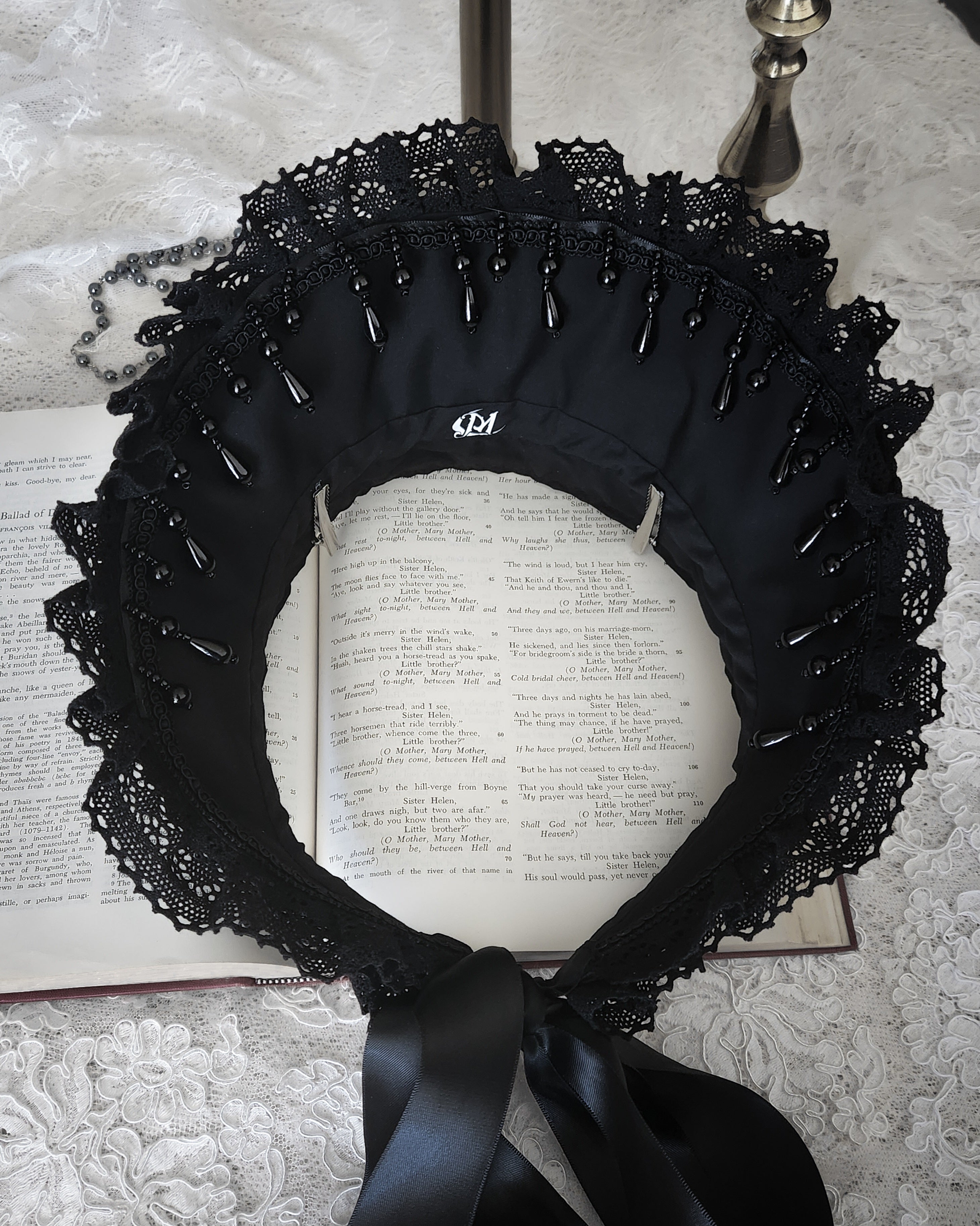 'NIGHTSHADE' Half Bonnet (Wired)