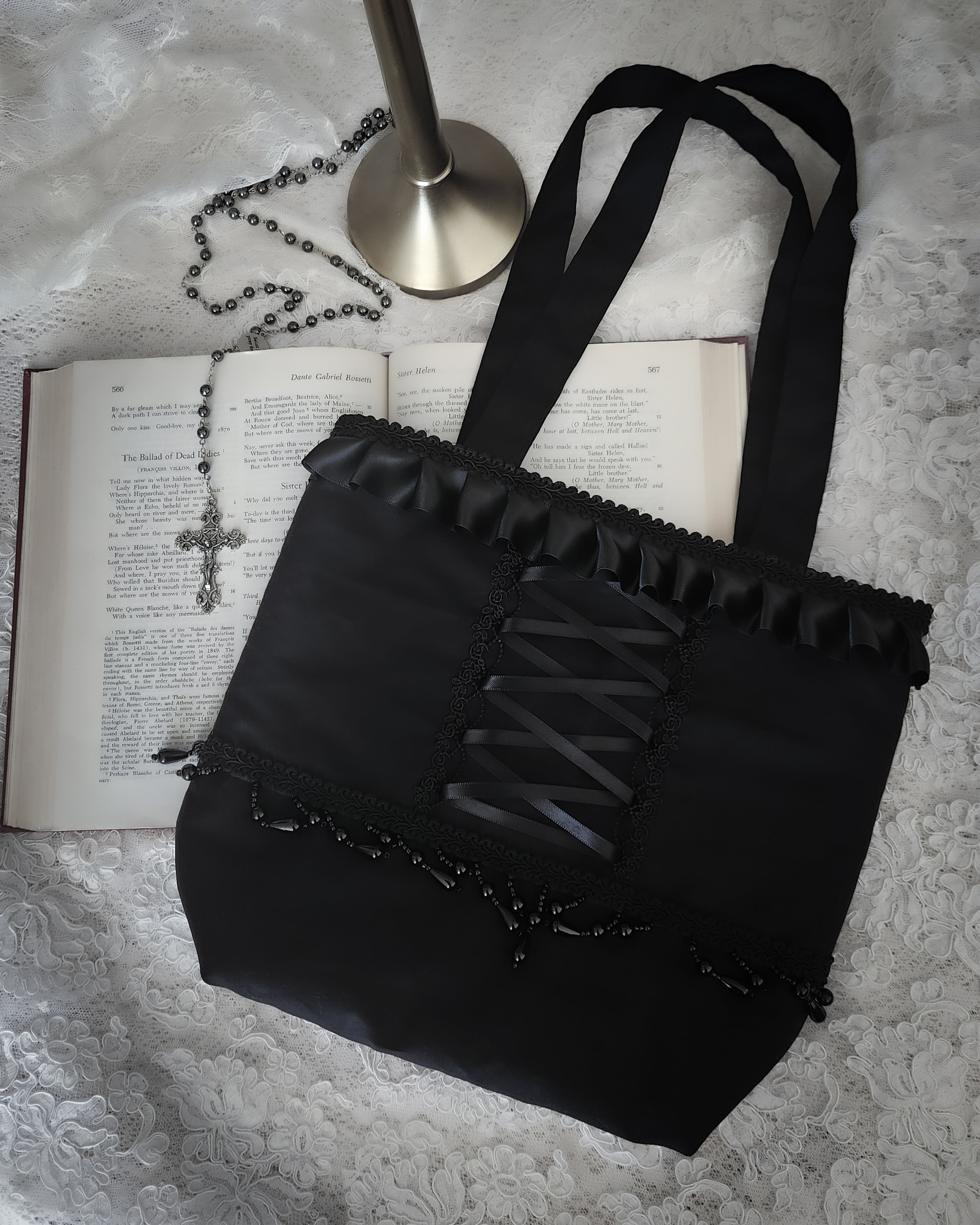 'MOURNING MOON' Tote Bag