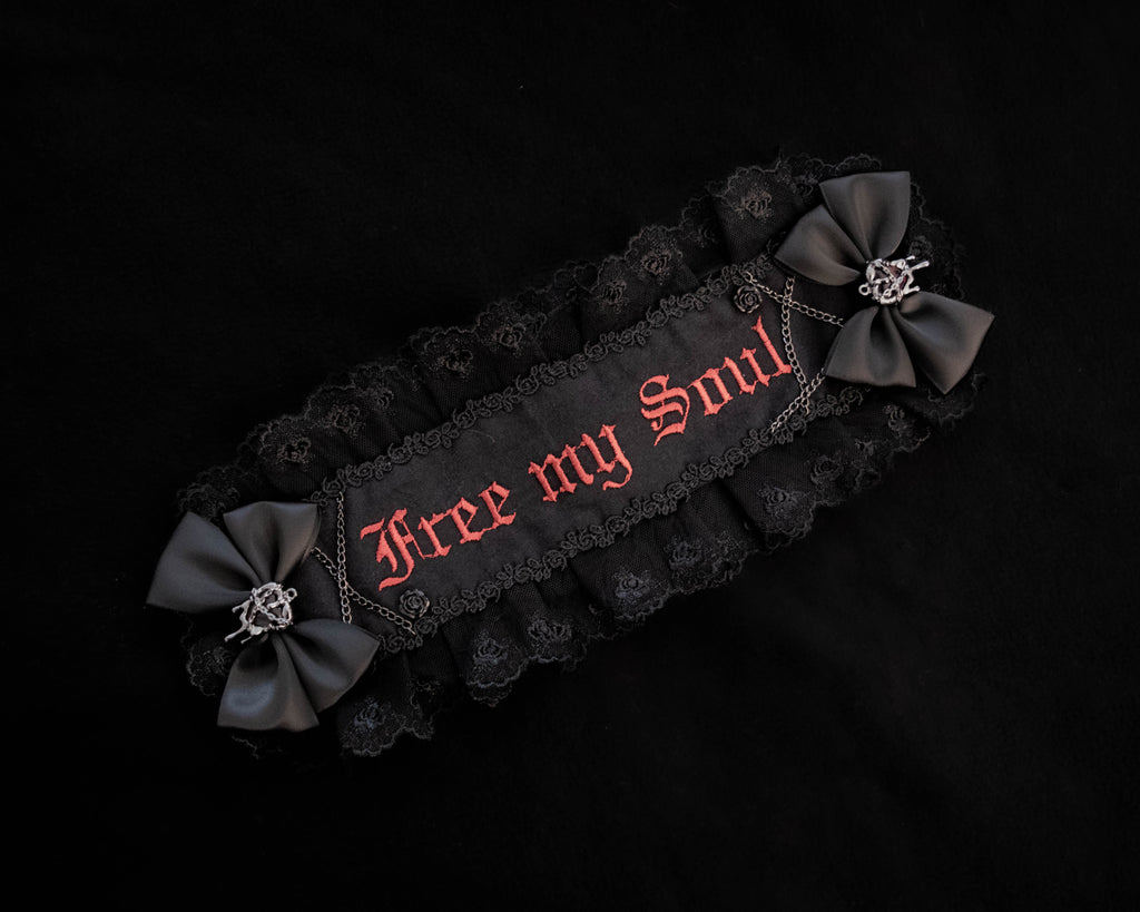 'FREE MY SOUL' Headdress