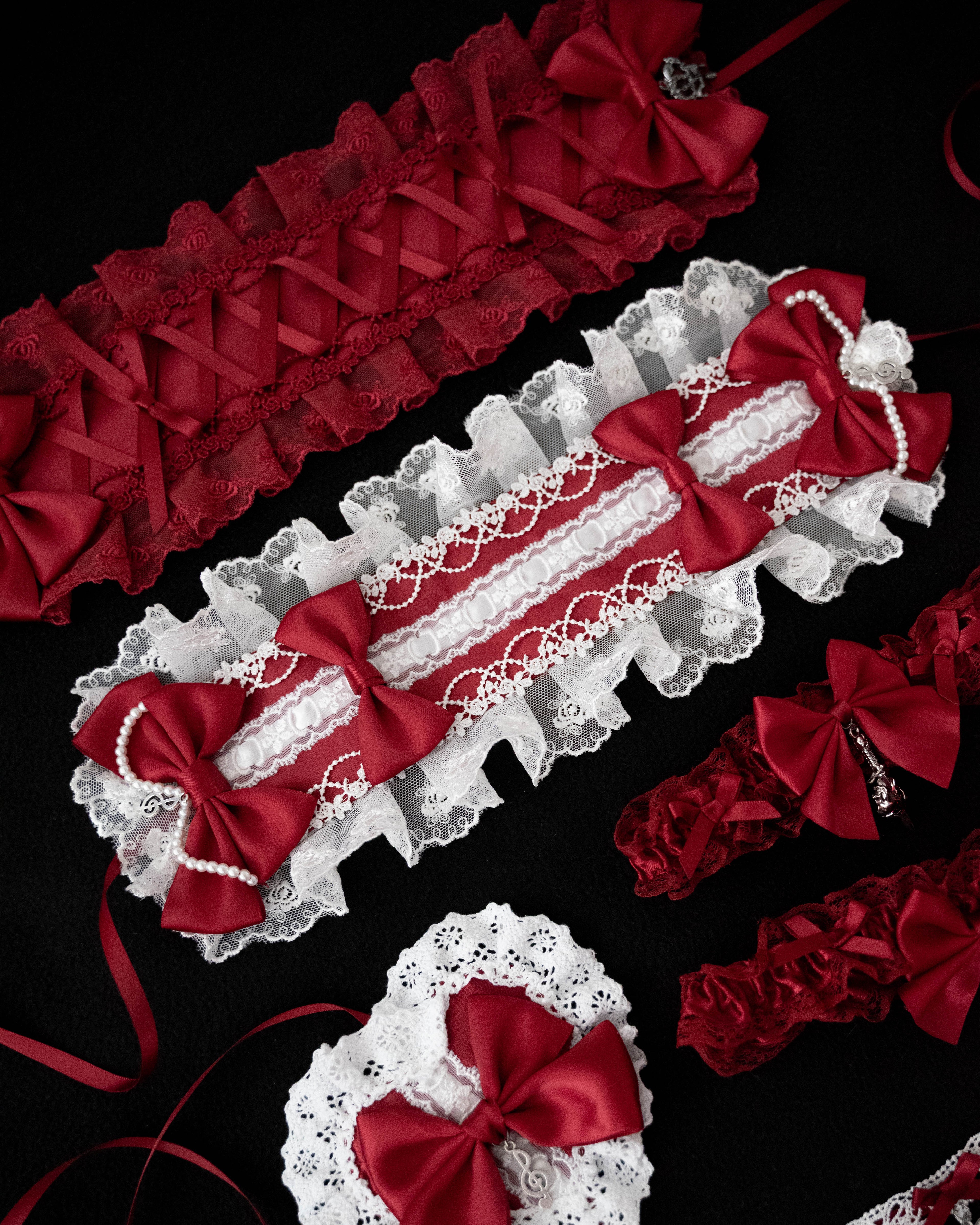 'SWEETHEART' Headdress